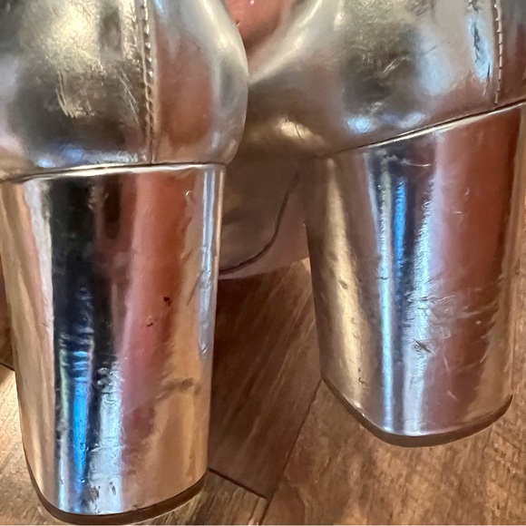 PRADA Leather Silver Block Heel Pumps - Picture 5 of 15